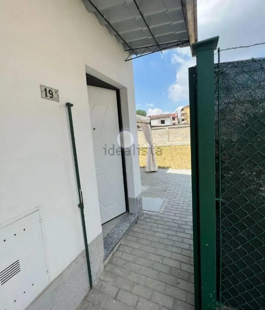 Villetta Garlasco Centro Con Giardino